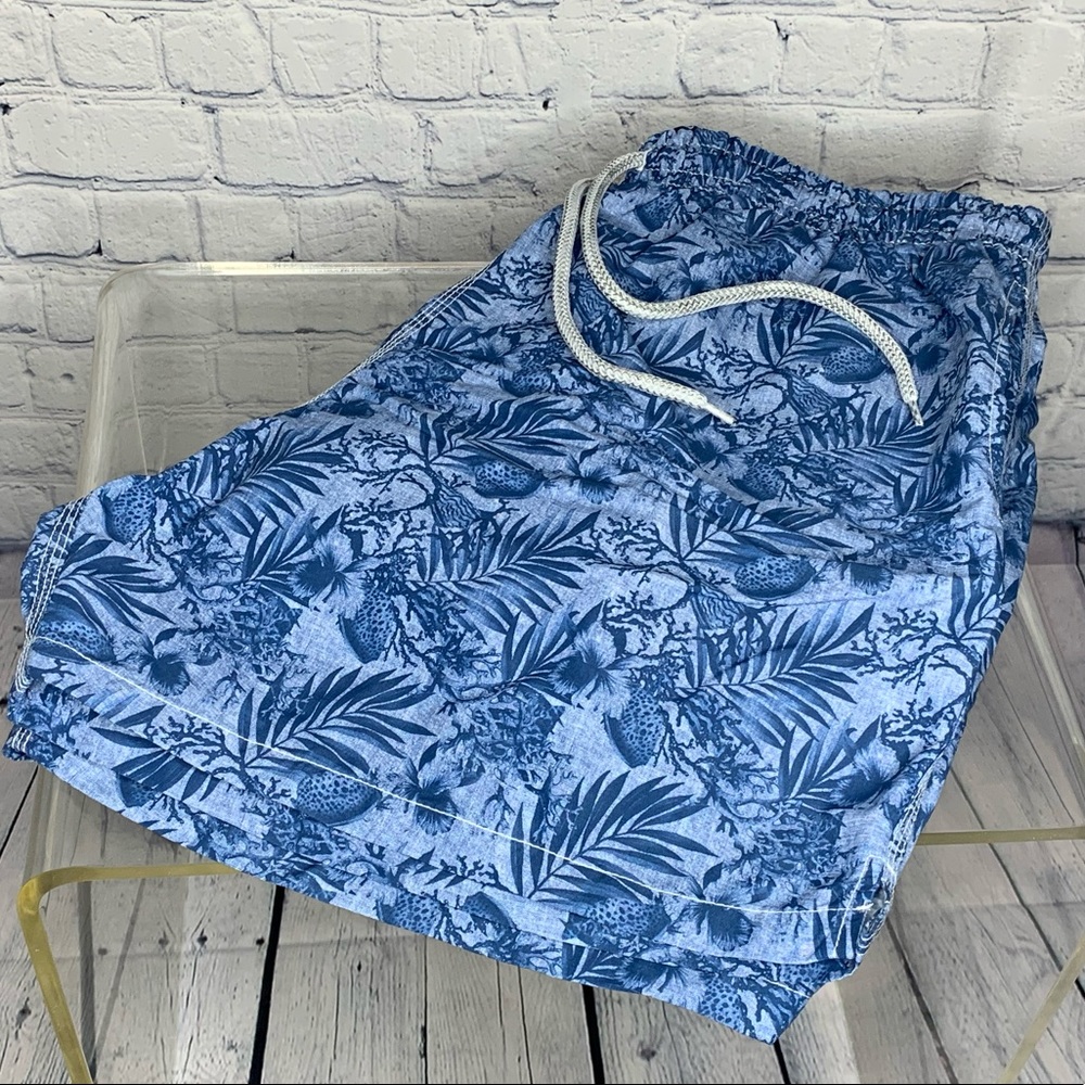 Saks Fifth Avenue Mens Swim Trunks